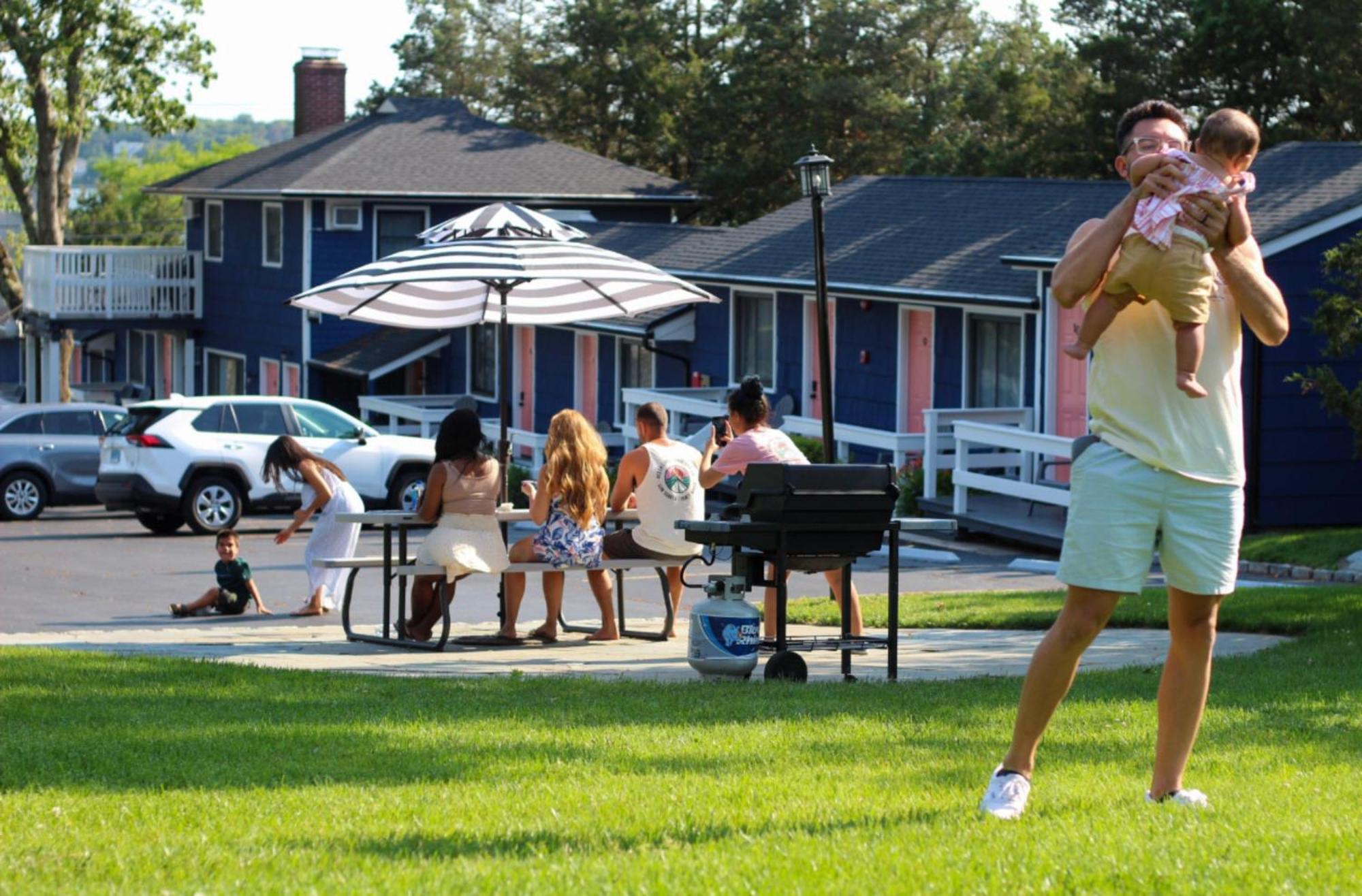 Motel Ocean View Terrace Hampton Bays Esterno foto